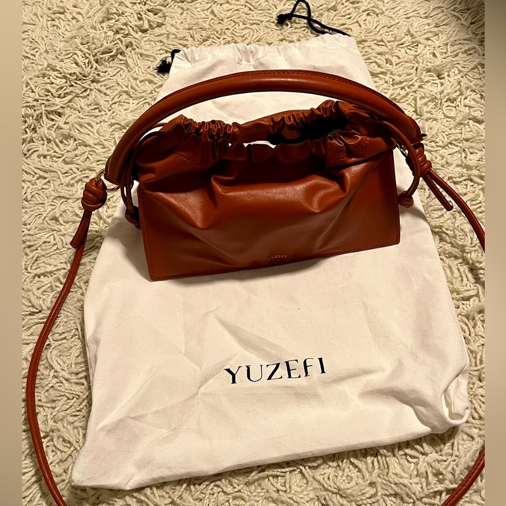 Yuzefi Bom Bag